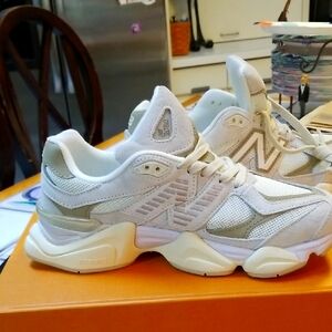 New Balance White and Cream Sneakers